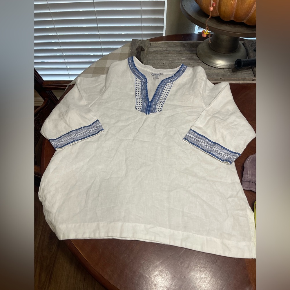 Tommy Bahama Linen Top